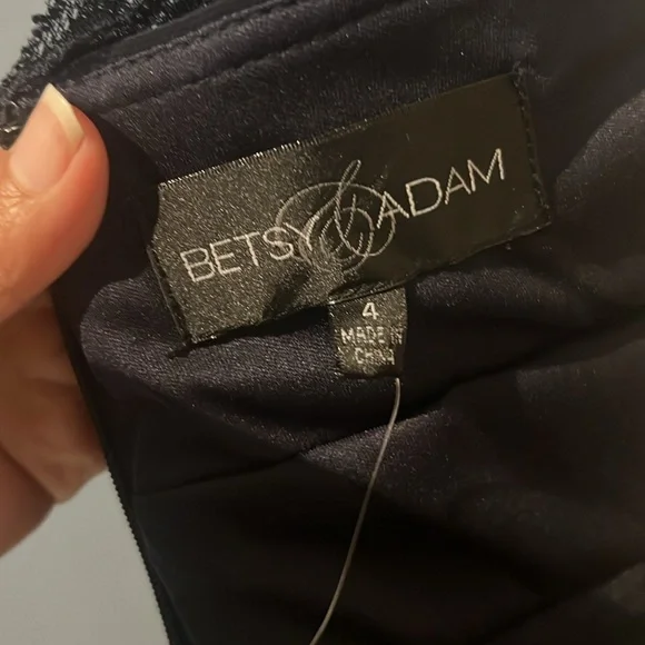 Betsy and Adam Dark Navy silver color Cocktail Dress With Lace Accents Size 4 - Picture 12 of 13
